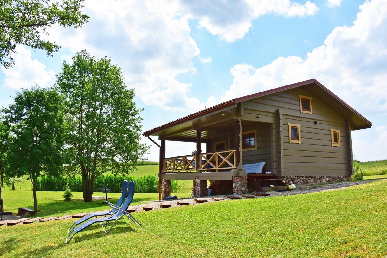 Meku Slenis Guest House Degučiai Екстериор снимка
